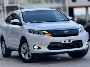 Toyota Harrier 2.0 2014 White