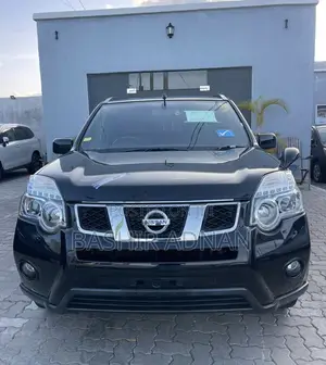 Nissan X-Trail 2012 Matt Black