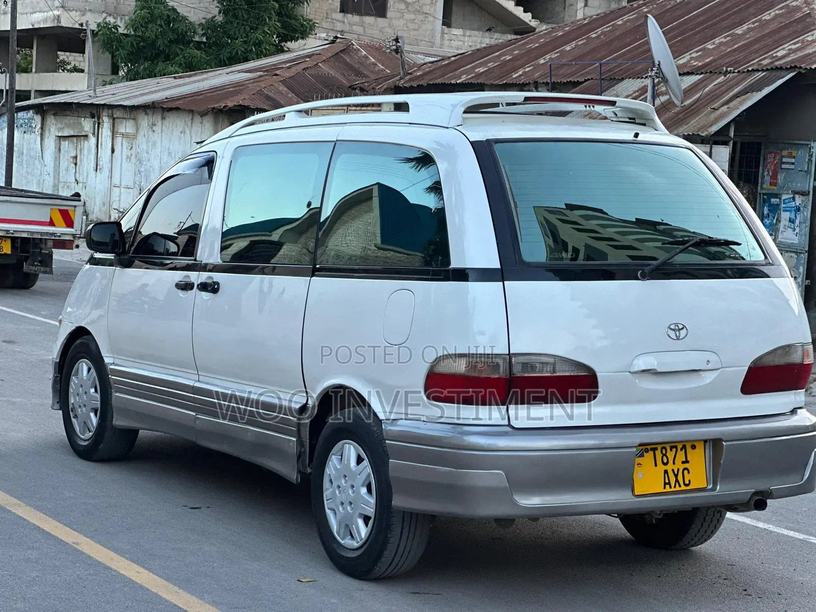 Toyota Estima 2000 Silver