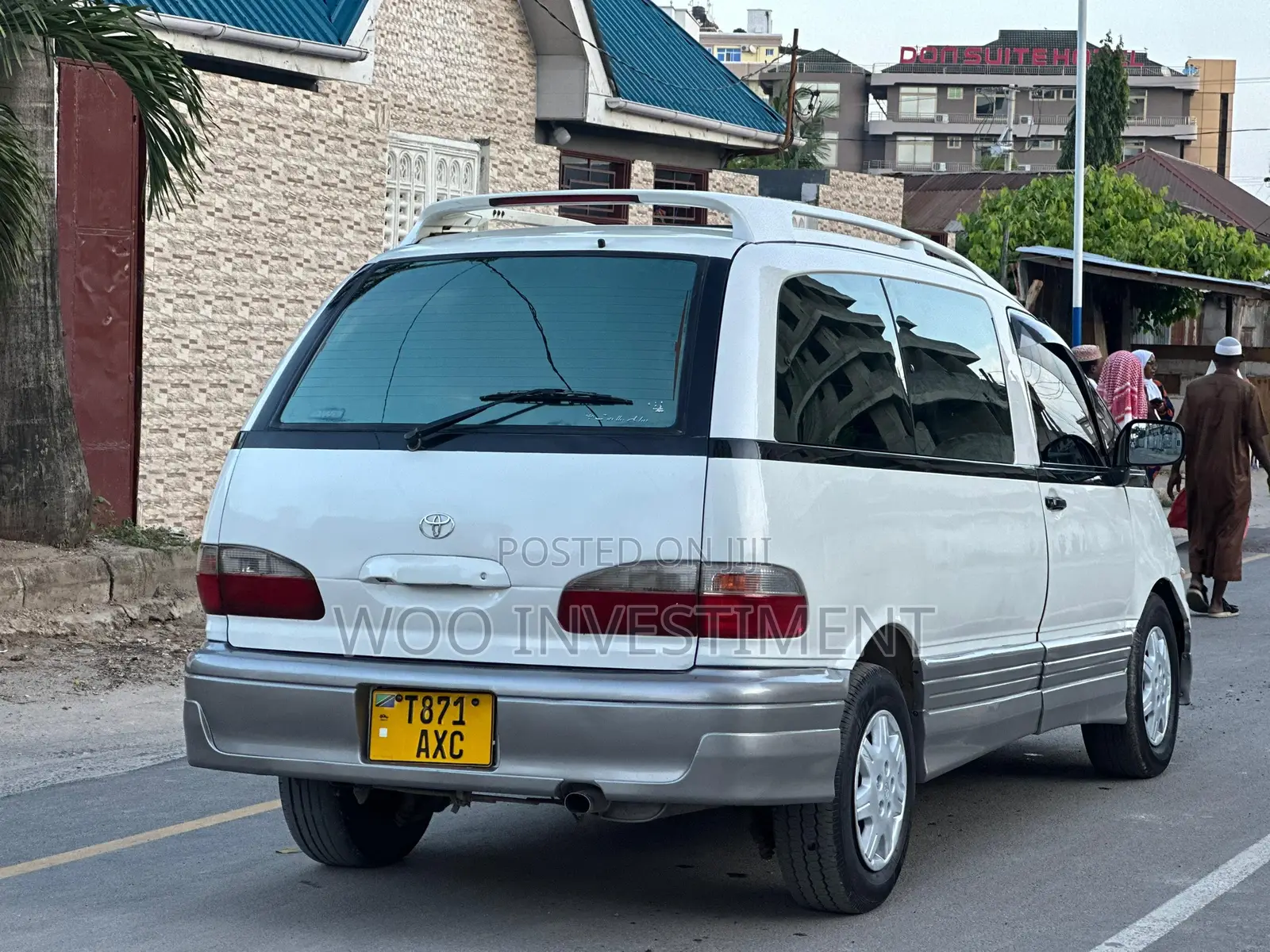 Toyota Estima 2000 Silver