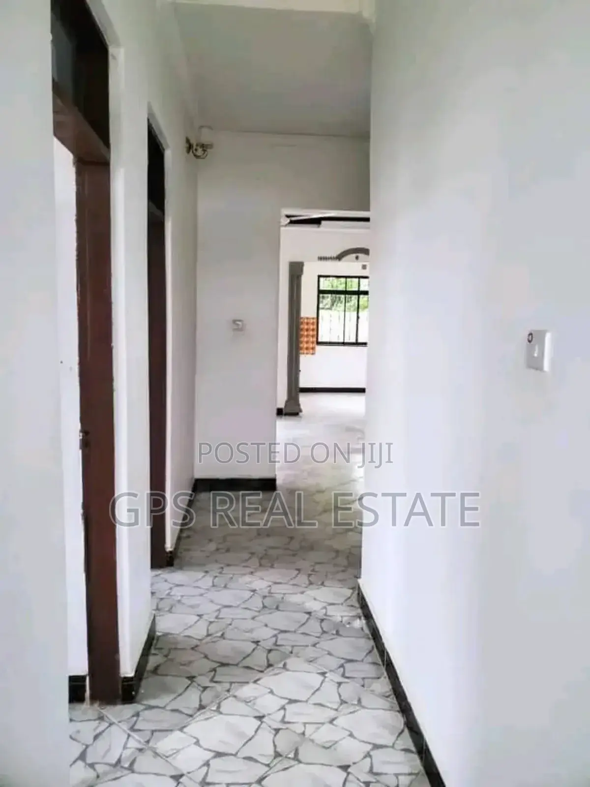 3bdrm House in Kivule Frem 10, Ilala for sale