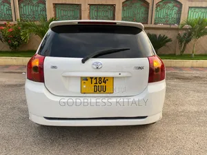 Toyota Corolla RunX 1.5 X AWD 2005 White