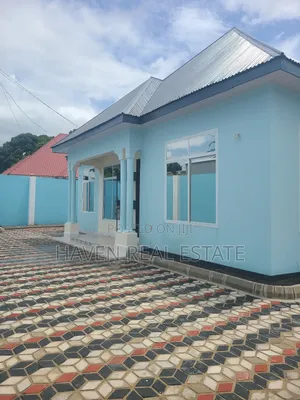 5bdrm House in Kigamboni for sale