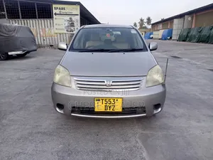Toyota Raum 2003 Beige