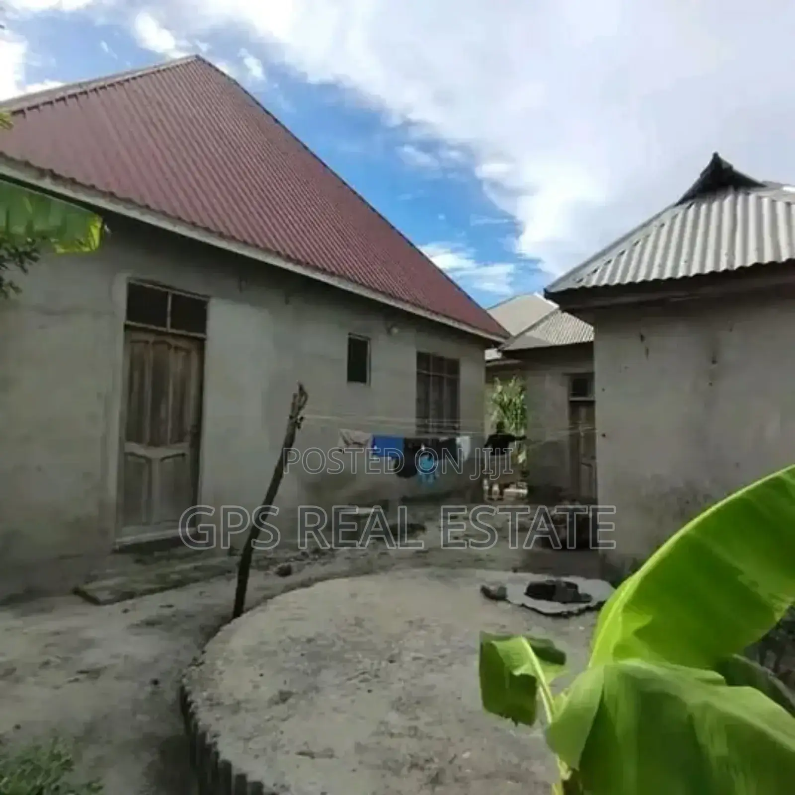 5bdrm House in Majohe Chuo Cha Rada, Ilala for sale