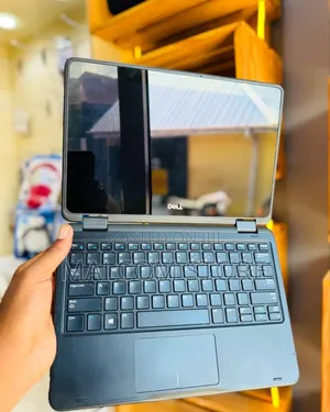 Laptop Dell Latitude 3189 4GB Intel SSD 128GB