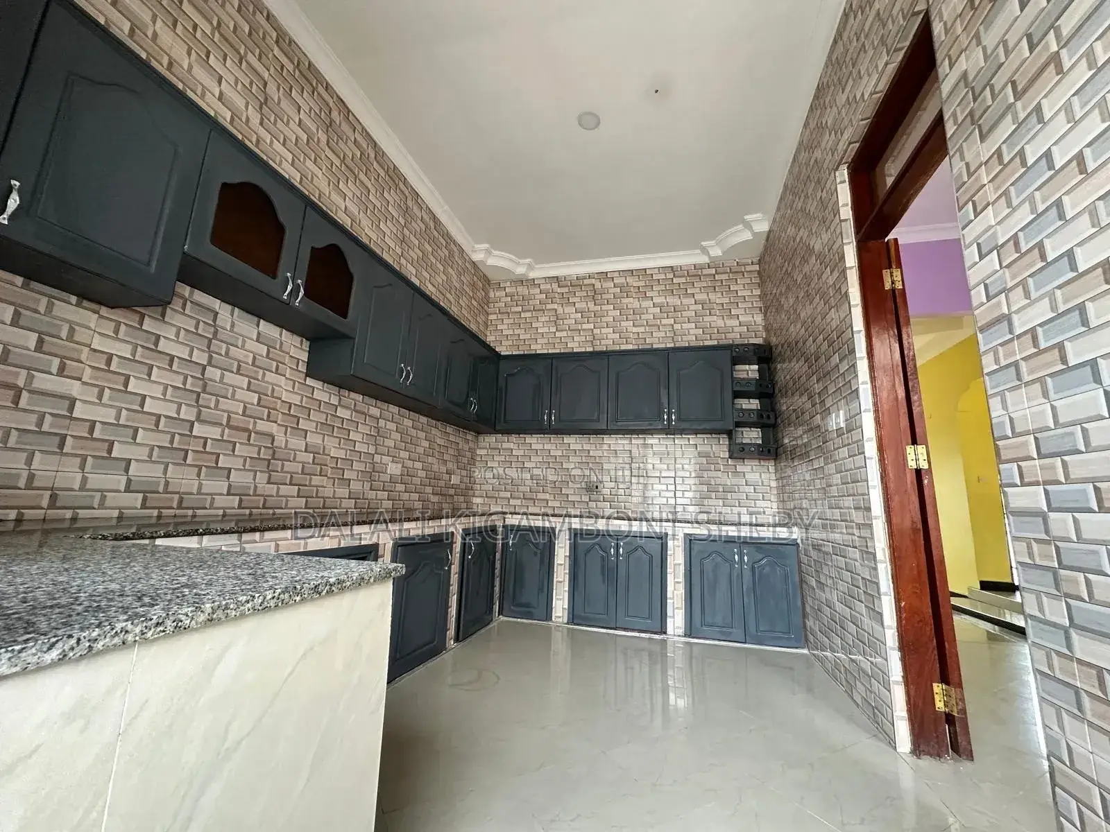 3bdrm House in Kigamboni Mikwambe for sale