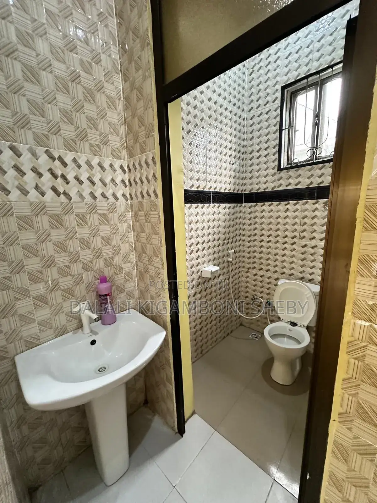 3bdrm House in Kigamboni Mikwambe for sale