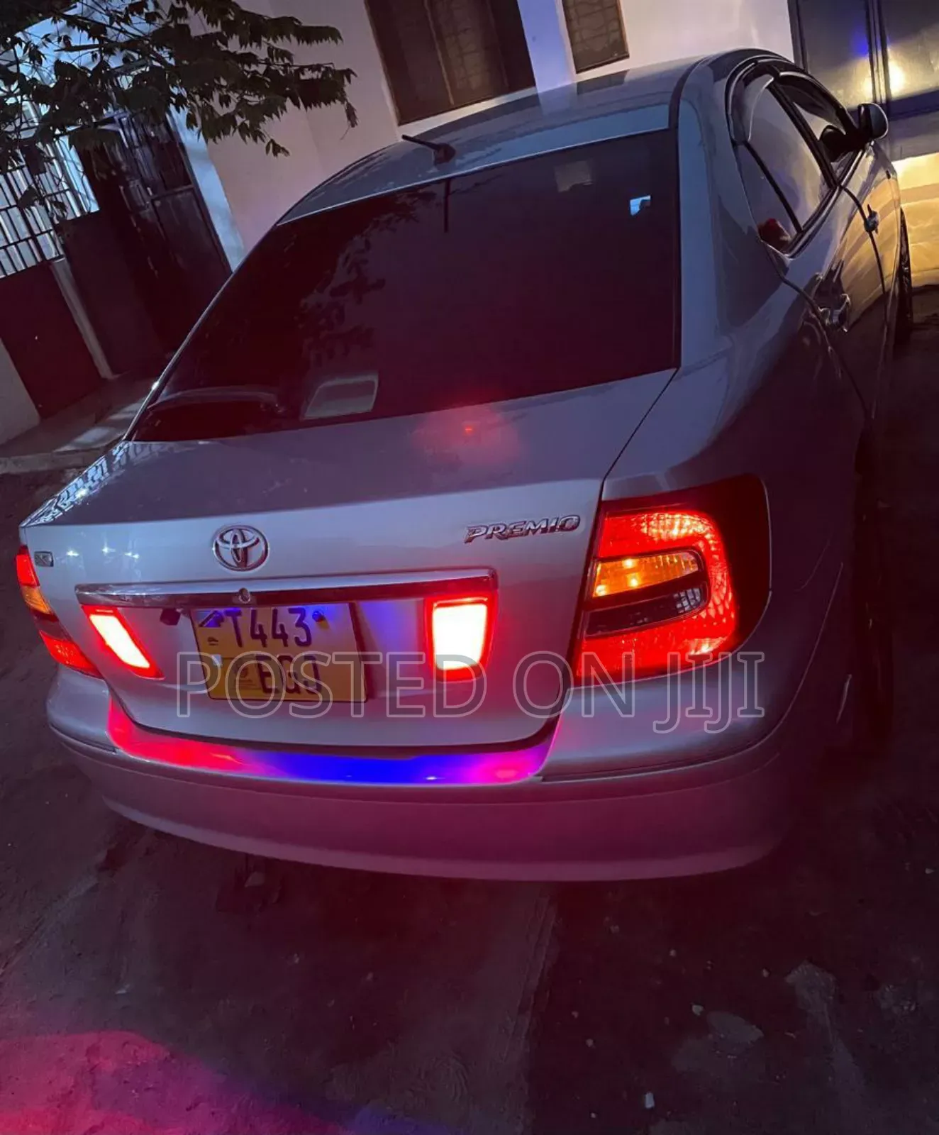 Toyota Premio 2005 Silver