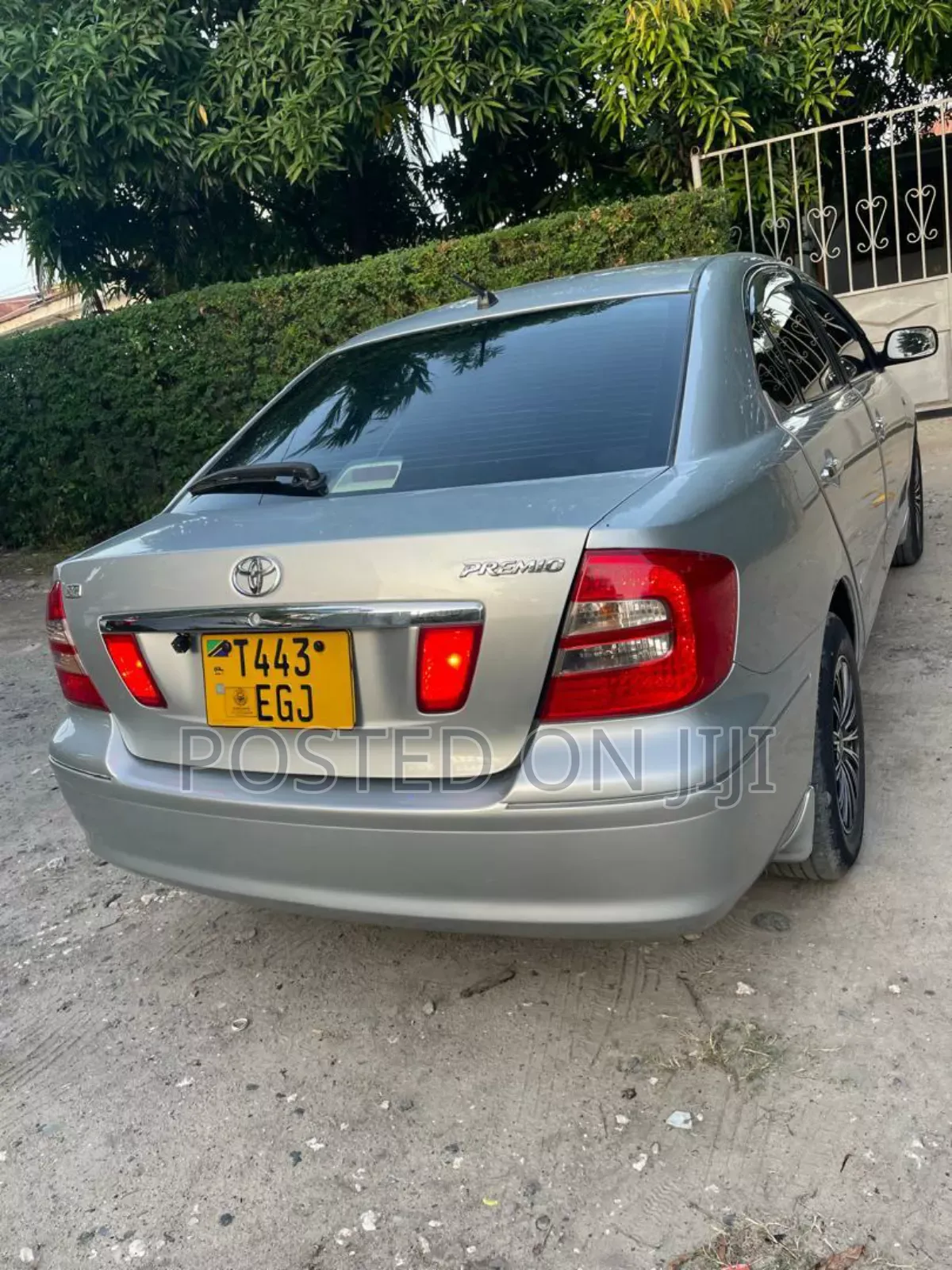 Toyota Premio 2005 Silver