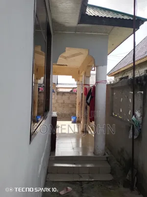 8bdrm House in Tanzania Daresalaam, Ilala for sale