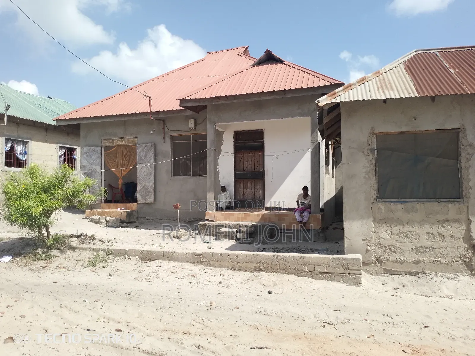 6bdrm House in Tanzania Daresalaam, Ilala for sale