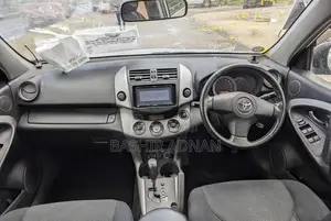 Toyota RAV4 2.4 2008 Silver