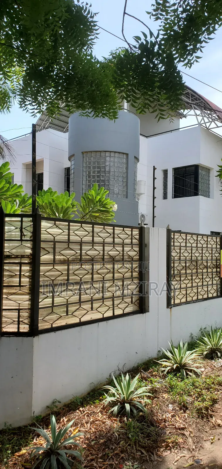 4bdrm Bungalow in Maskati for rent