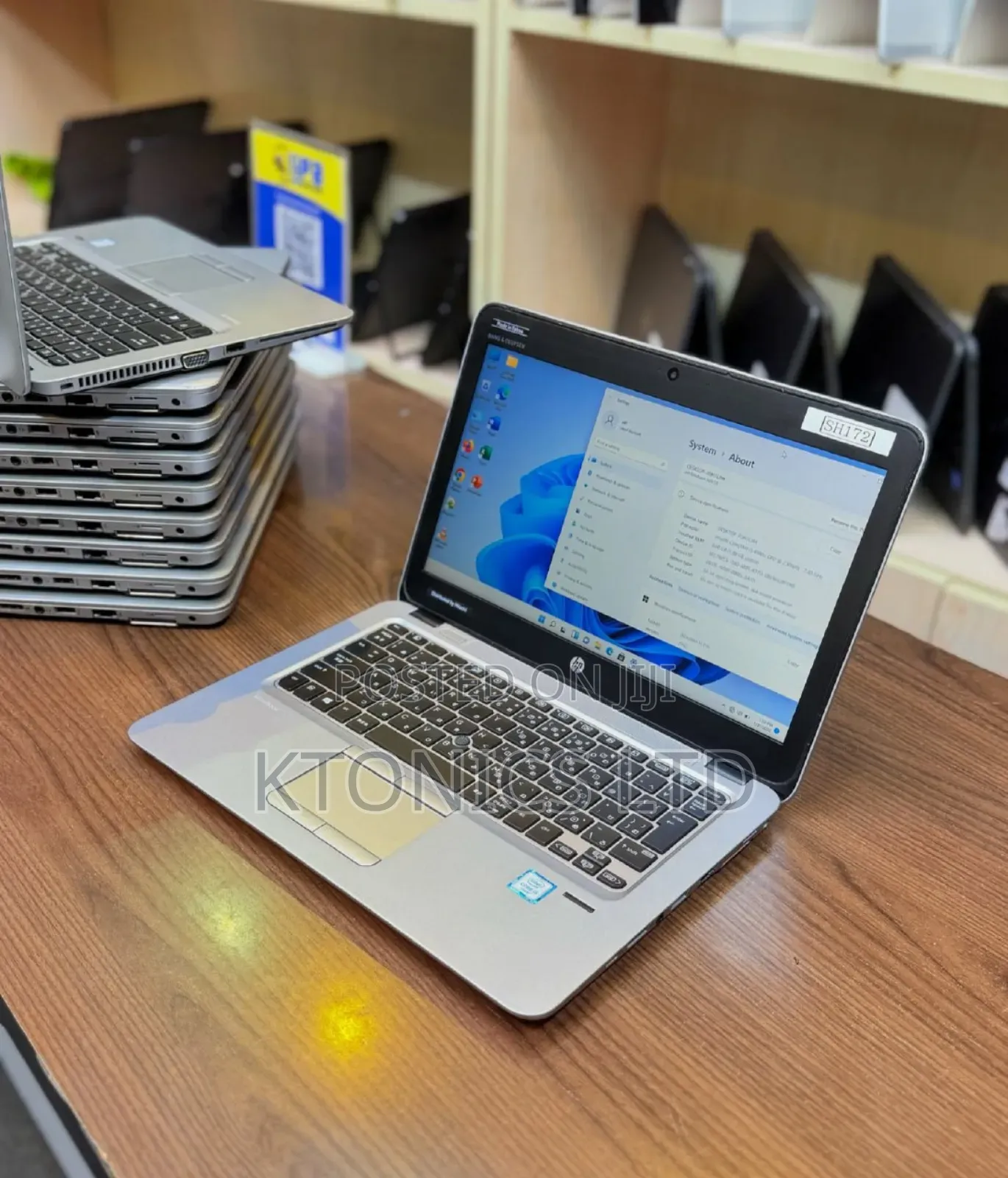 Laptop HP EliteBook 820 G3 8GB Intel Core I5 HDD+SSD 256GB