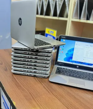 Laptop HP EliteBook 820 G3 8GB Intel Core I5 HDD+SSD 256GB