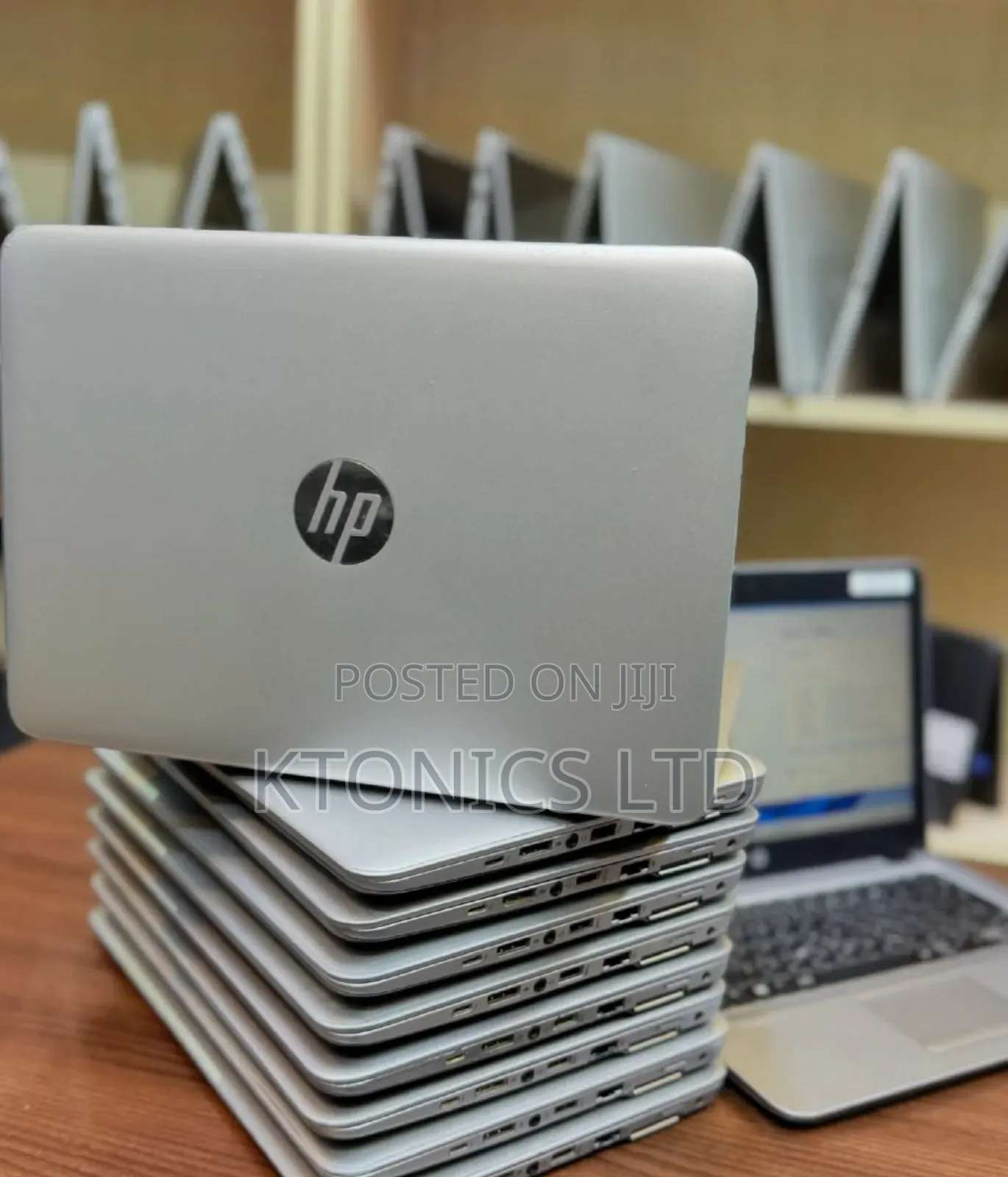 Laptop HP EliteBook 820 G3 8GB Intel Core I5 HDD+SSD 256GB