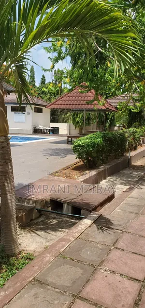 Furnished 3bdrm Apartment in Maskati for rent