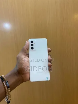 Samsung Galaxy A82 5G (Galaxy Quantum 2) 128 GB White