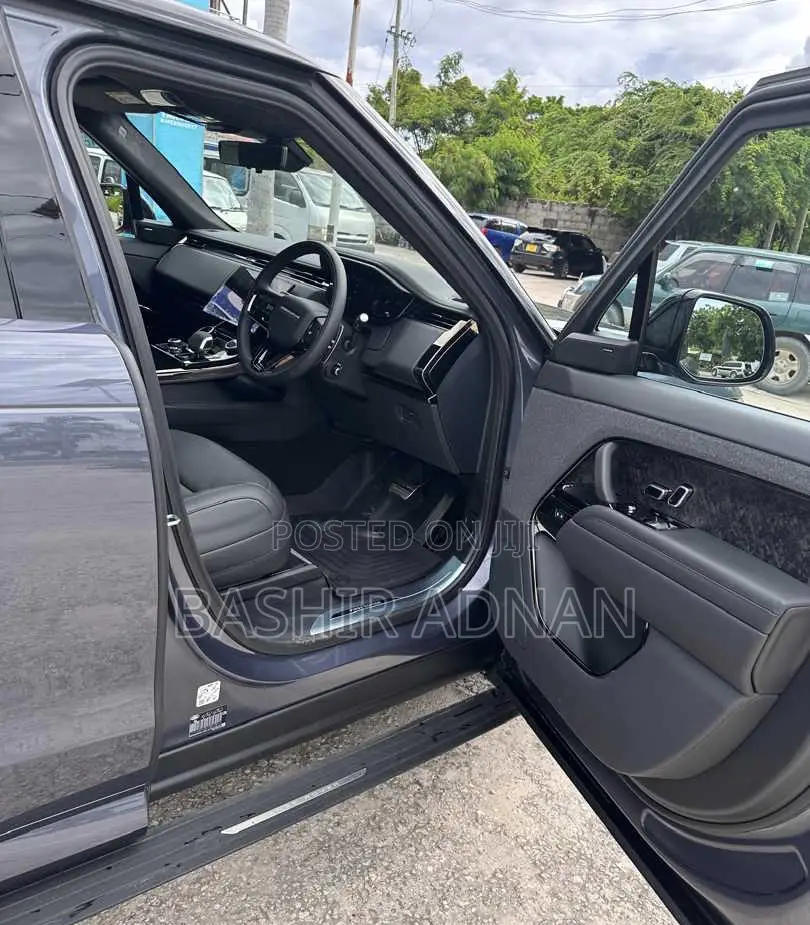 Land Rover Range Rover Sport 2023 Gray