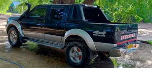 Nissan Hardbody 1999 Blue