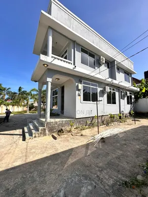 6bdrm House in Dalalipapaatzseven, Mbweni for rent