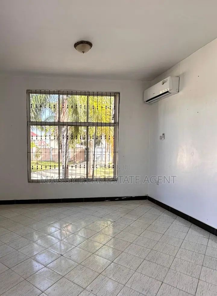 6bdrm House in Mbweni Jkt for rent