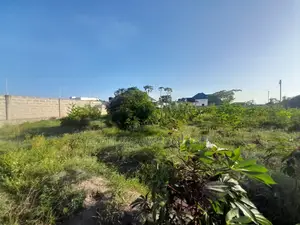 Kiwanja Kinauzwa Kigamboni Kibada