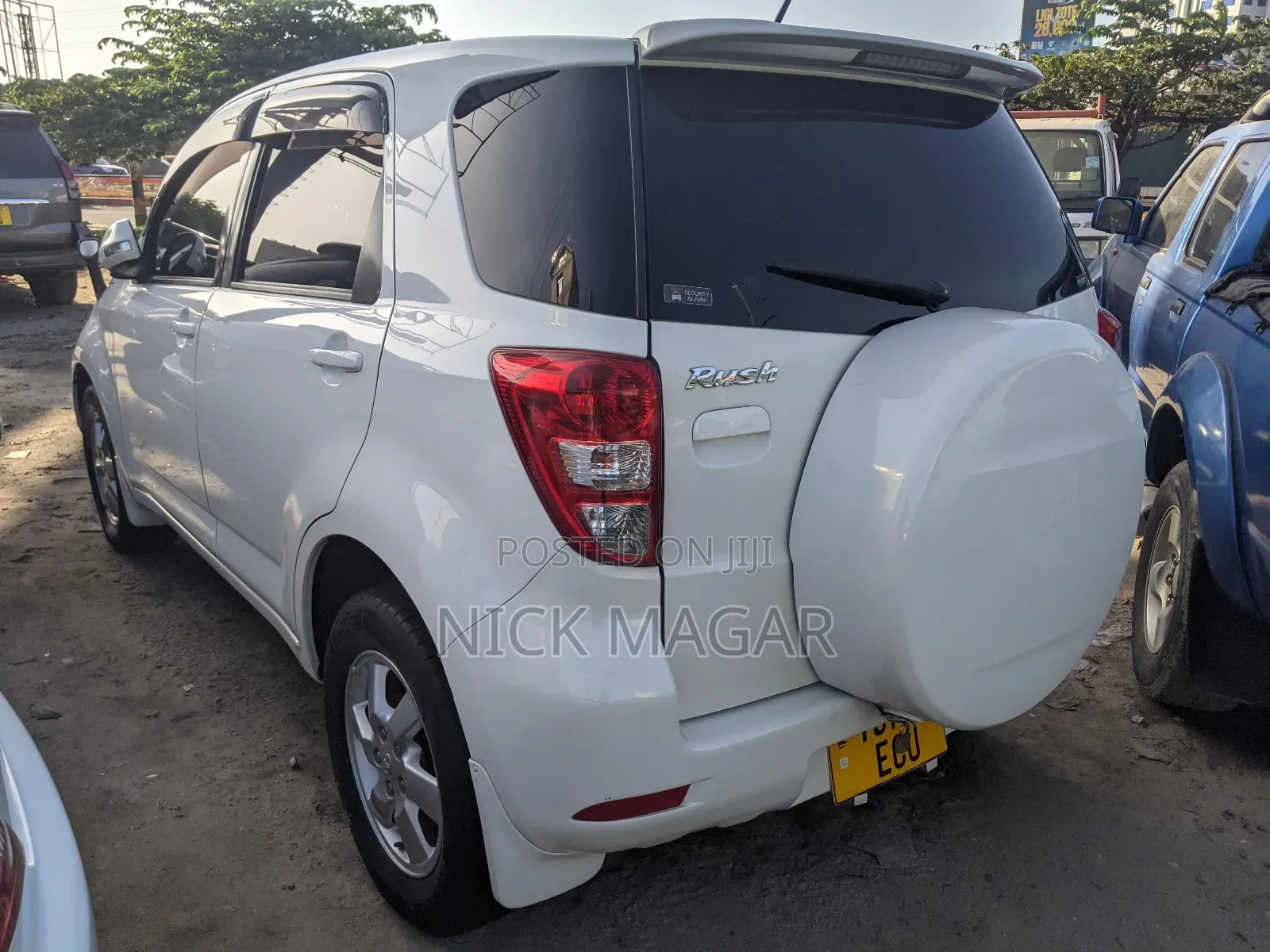 Toyota Rush 2008 White