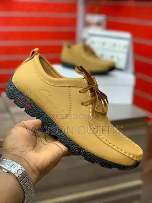 Top Quality Claiks Men Shoes