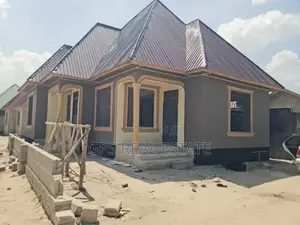 3bdrm House in Chamazi Mfenesini, Kinondoni for sale