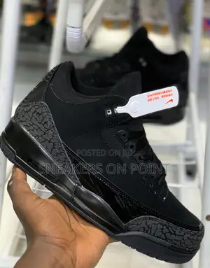 Air Jordan 3 Retro “Black Cat”