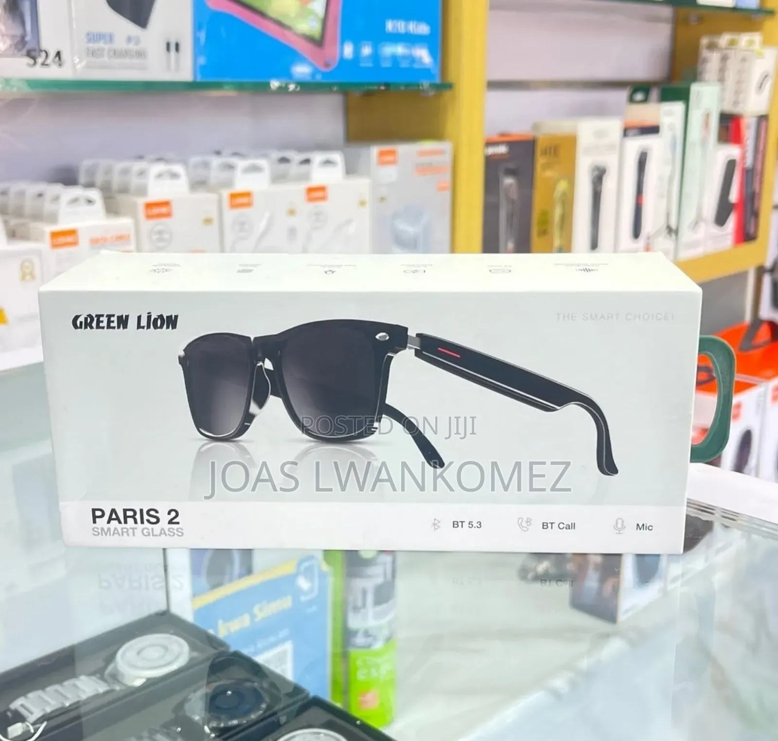 Smart Glass With Speaker and Bluetooth