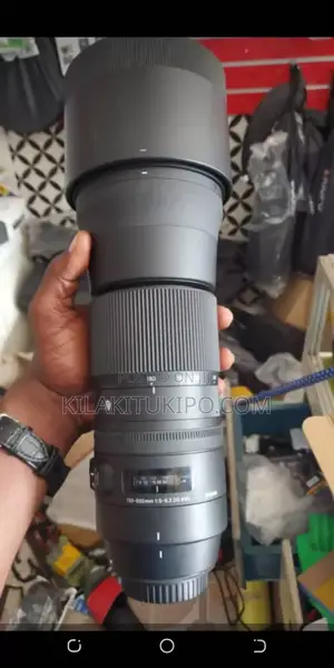 CANON Telephoto Lens 150-600mm