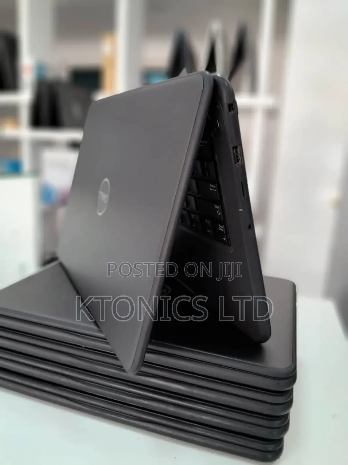 Laptop Dell Vostro 3300 8GB Intel Core I3 SSD 256GB