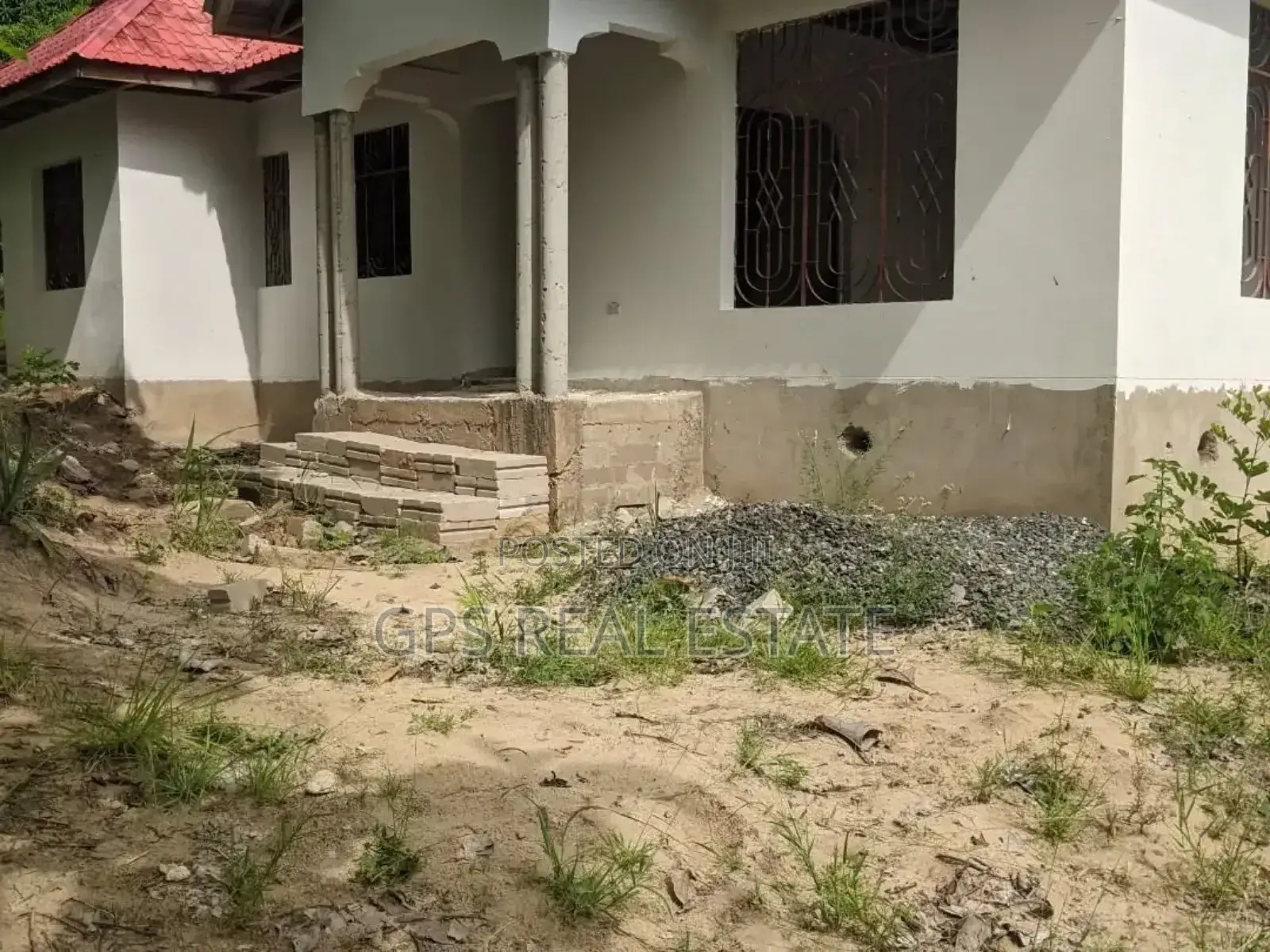 4bdrm House in Mbezi Msumi, Kinondoni for sale