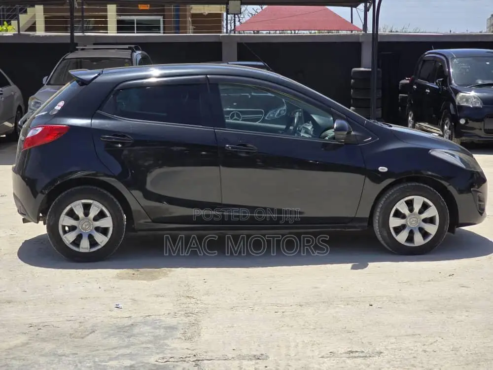 Mazda Demio 2011 Black