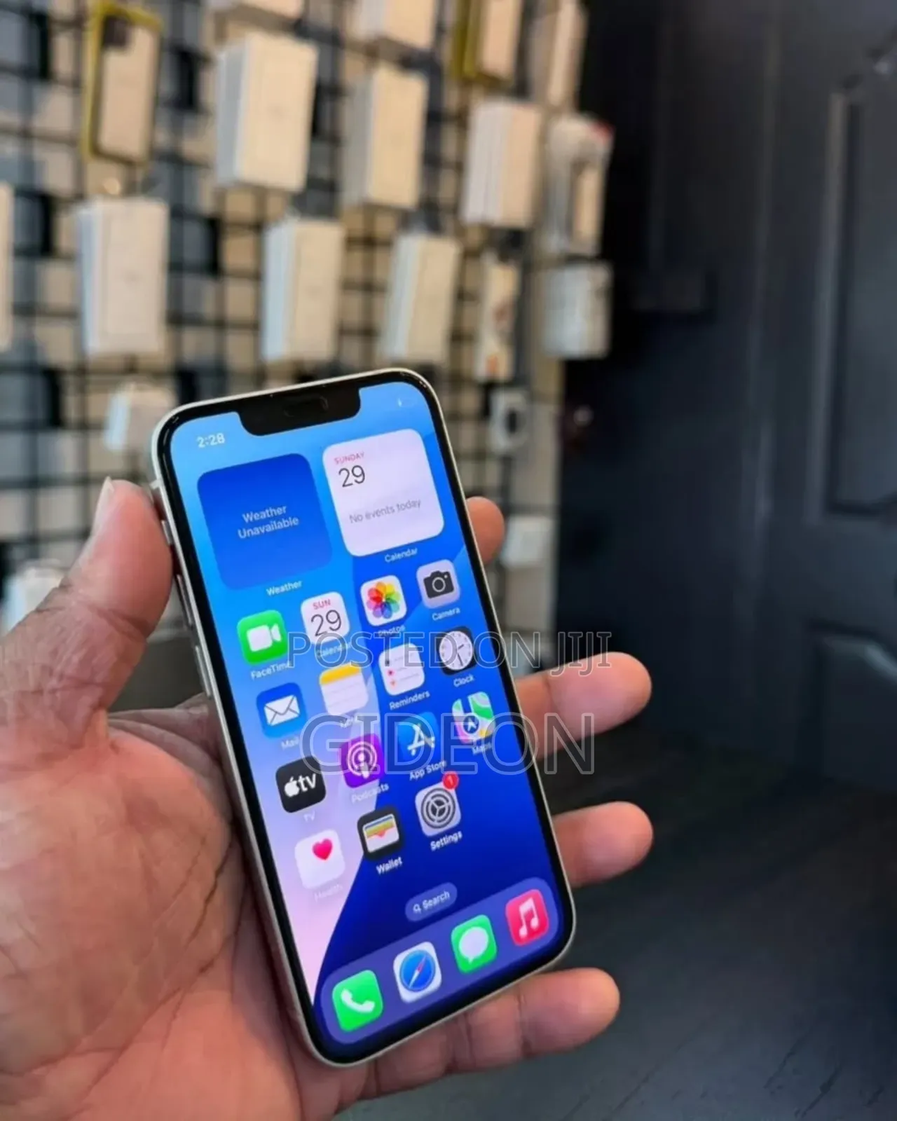 New Apple iPhone 13 128 GB White