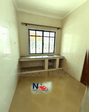2bdrm Apartment in Dalali_Nick_Mwanza, Buswelu for rent