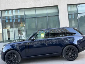 Land Rover Range Rover Vogue 2023 Blue