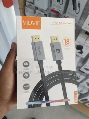 A Displayport (DP) High Definition Cable Plug and Play