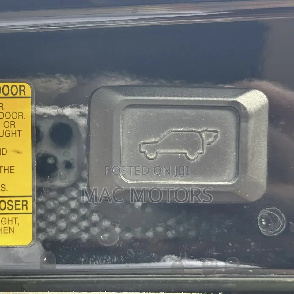 Toyota Harrier 2.4 2010 Black