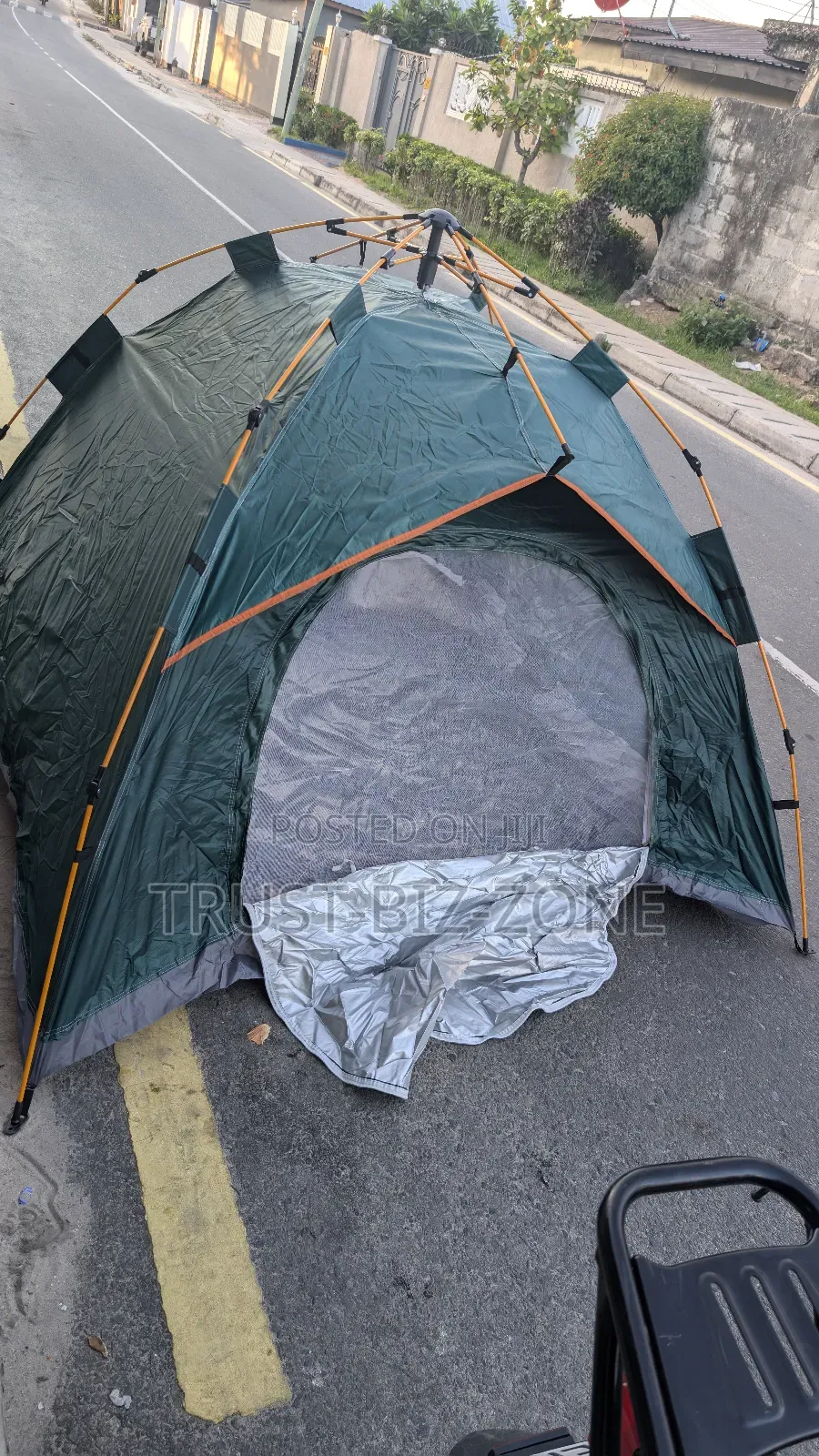 Heavy Duty Automatic Tent 4peole With 2door