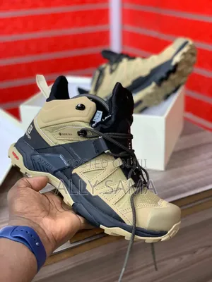Men's Sneakers Salomon Material Leather
