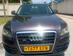 Audi Q5 2011 Gray