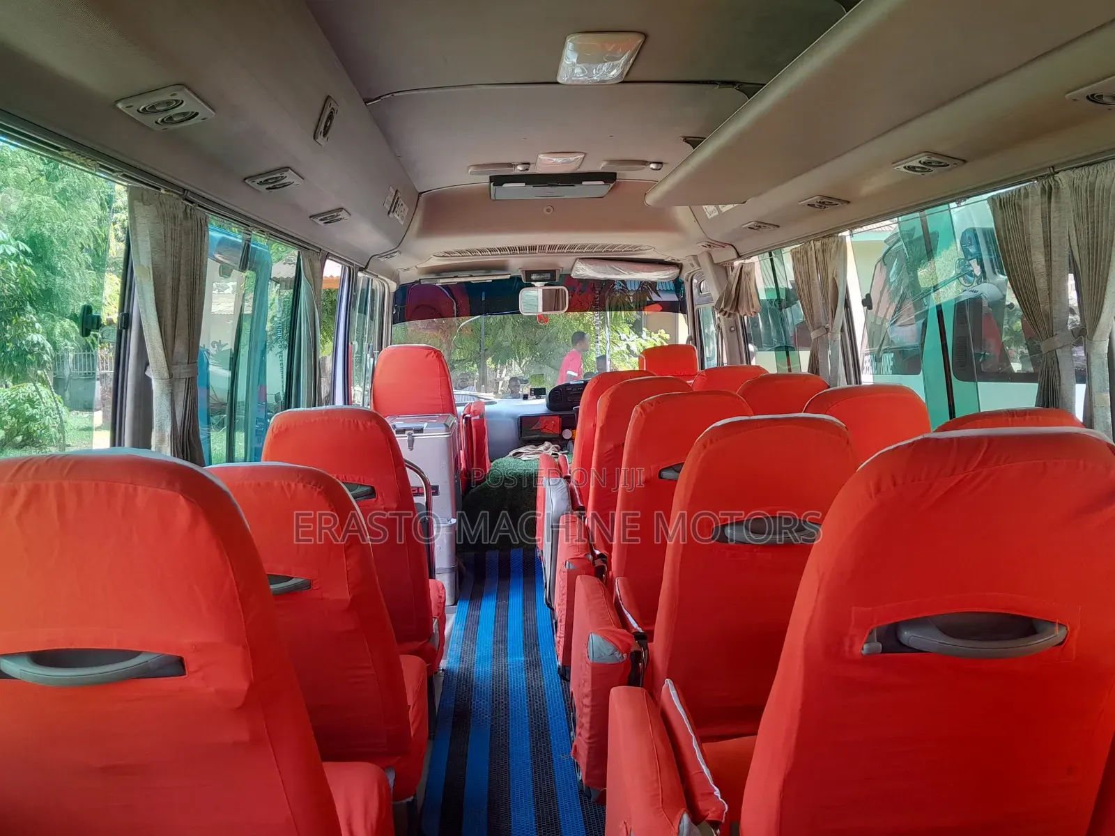 Toyota Coaster 2004