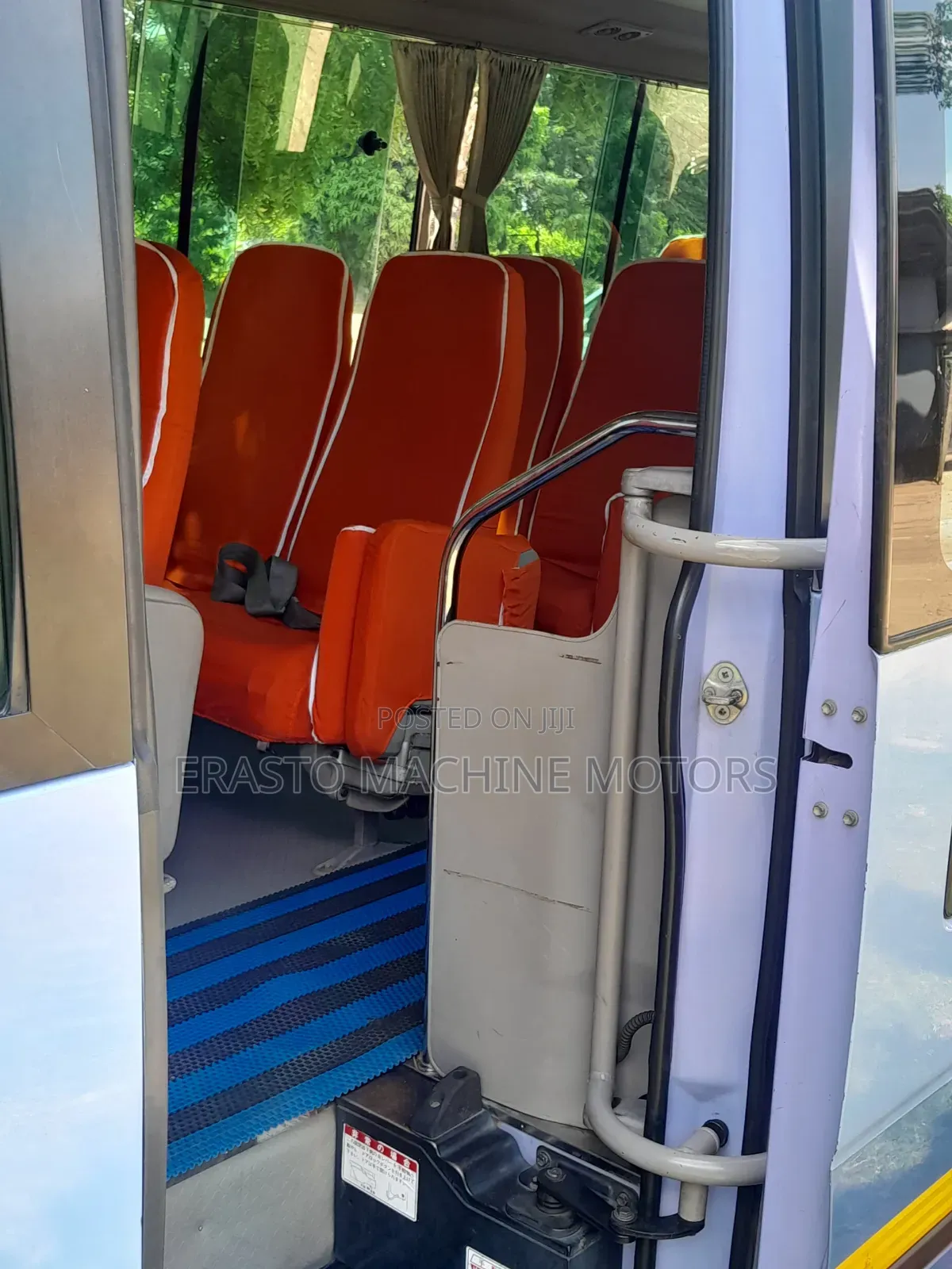 Toyota Coaster 2004