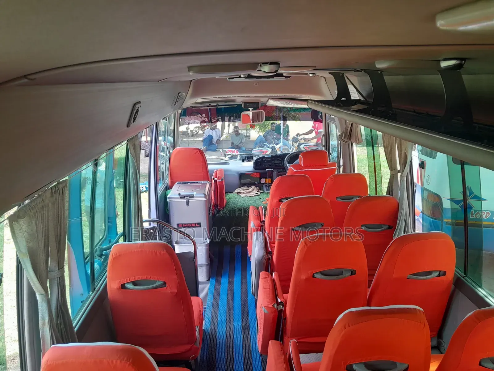 Toyota Coaster 2004