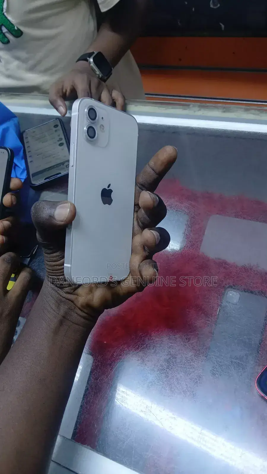 Apple iPhone 12 64 GB White