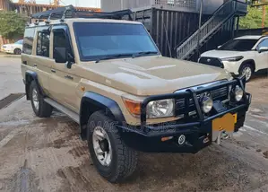 Toyota Land Cruiser 2012 Beige
